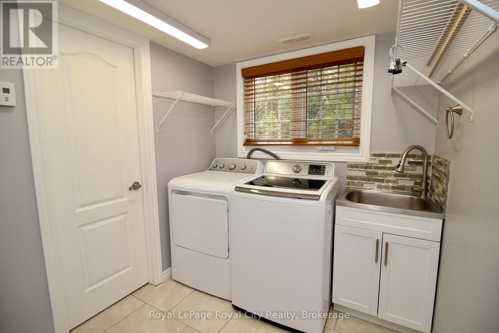 13 Elgin Street, Northern Bruce Peninsula, Ontario  N0H 2R0 - Photo 32 - X12089342