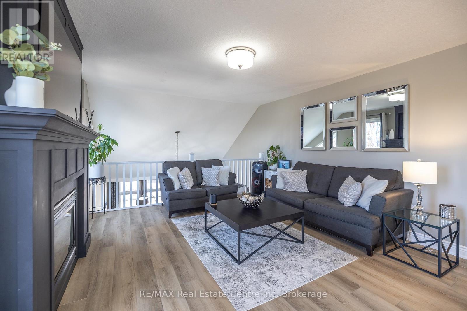 152 Goodwin Drive, Guelph, Ontario  N1L 0B2 - Photo 27 - X12207074