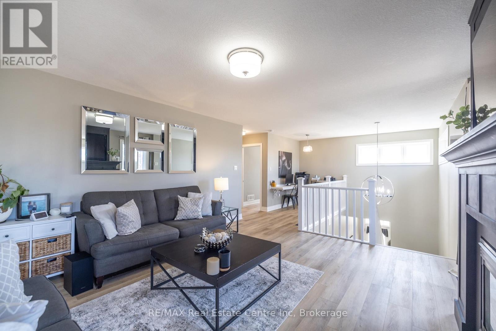 152 Goodwin Drive, Guelph, Ontario  N1L 0B2 - Photo 31 - X12207074