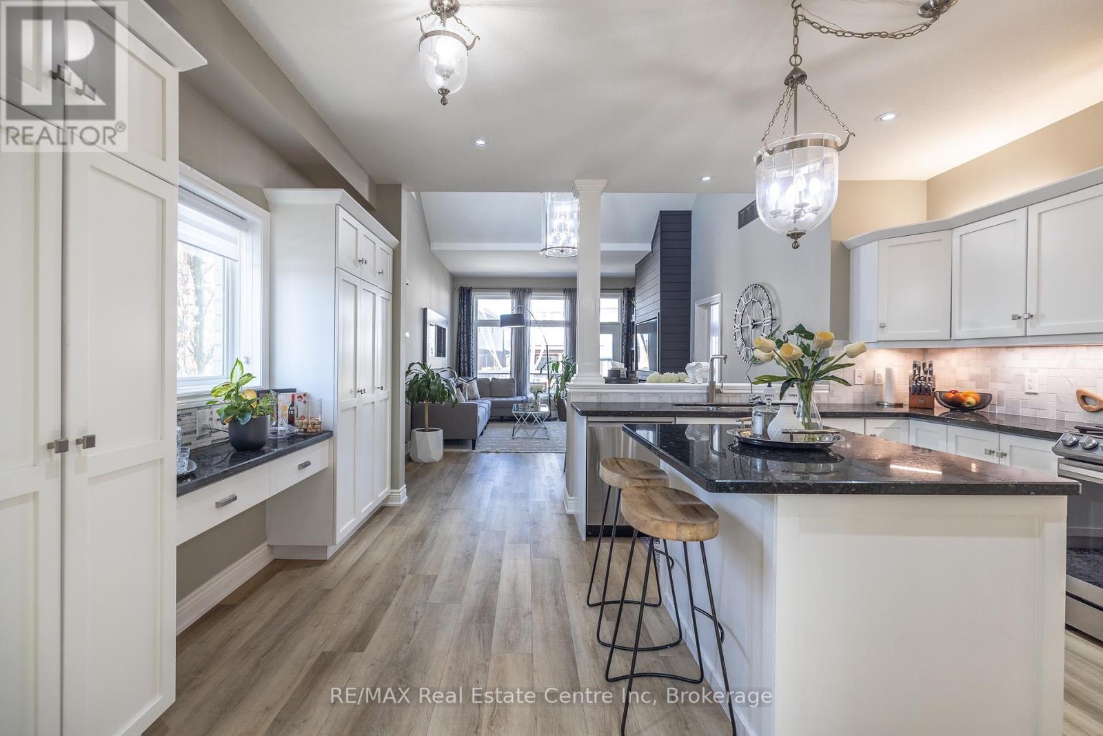 152 Goodwin Drive, Guelph, Ontario  N1L 0B2 - Photo 6 - X12207074