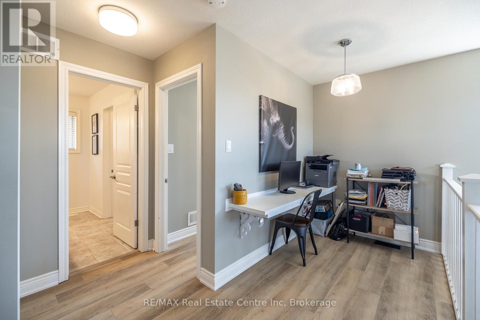 152 Goodwin Drive, Guelph, Ontario  N1L 0B2 - Photo 35 - X12207074