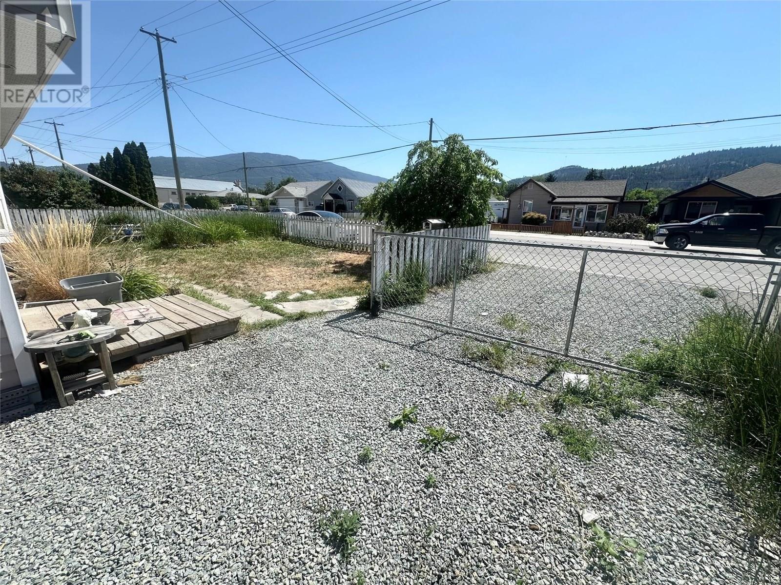 1651 Coldwater Avenue, Merritt, British Columbia  V1K 1B2 - Photo 18 - 10351660