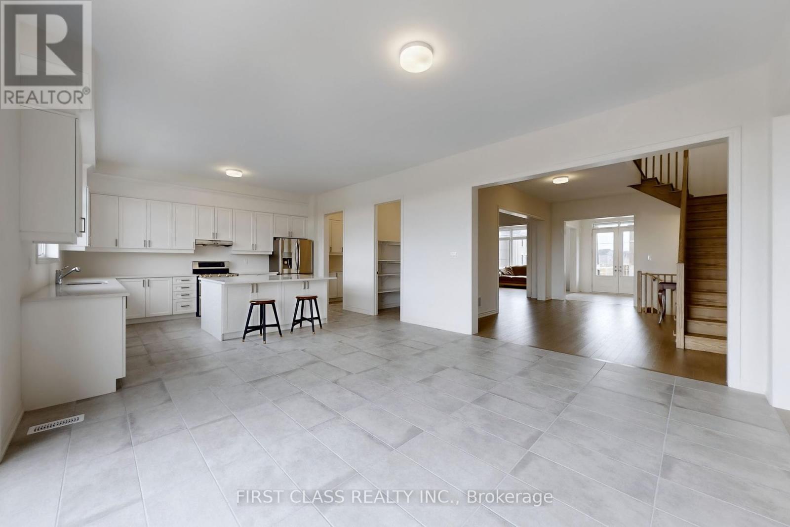 61 Marigold Boulevard, Adjala-Tosorontio (Colgan), Ontario  L0G 1W0 - Photo 13 - N12210656