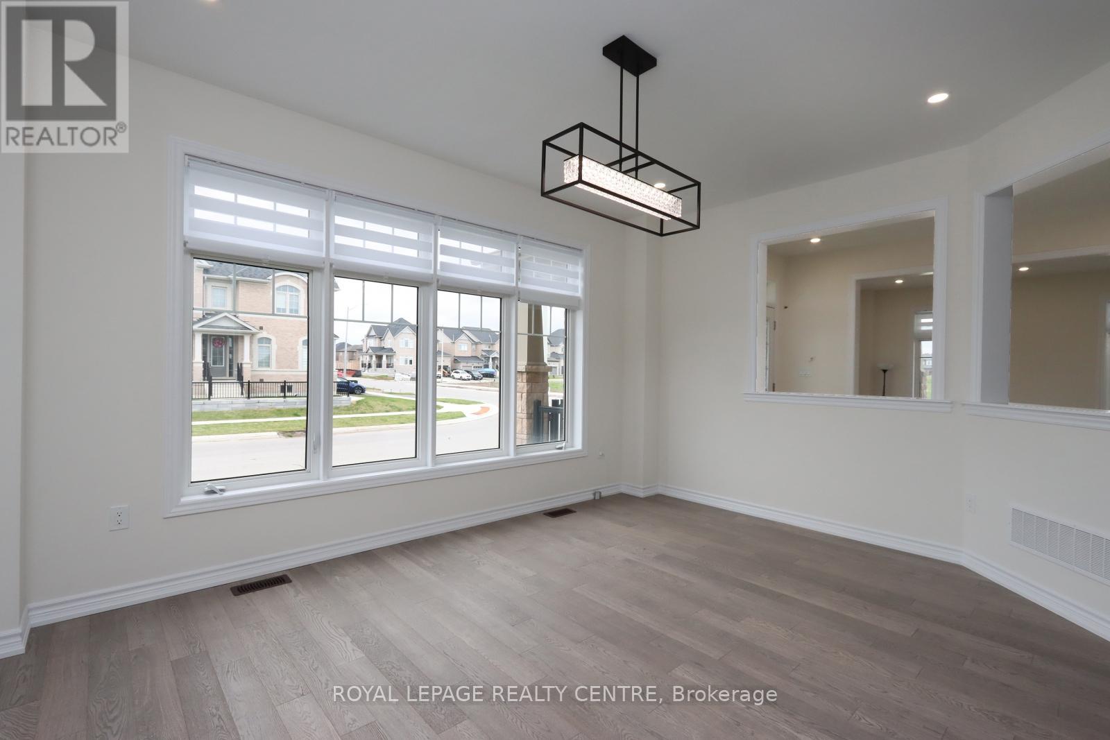1131 Cole Street, Innisfil (Alcona), Ontario  L9S 0R3 - Photo 10 - N12210672