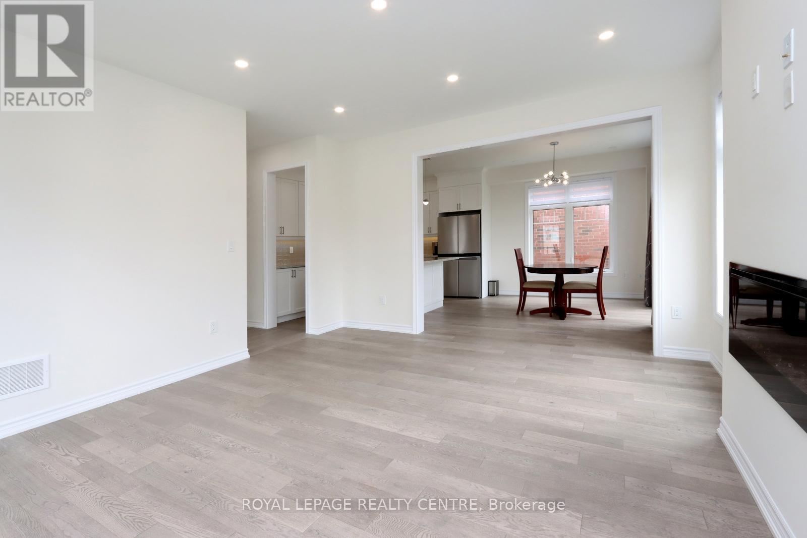 1131 Cole Street, Innisfil (Alcona), Ontario  L9S 0R3 - Photo 13 - N12210672