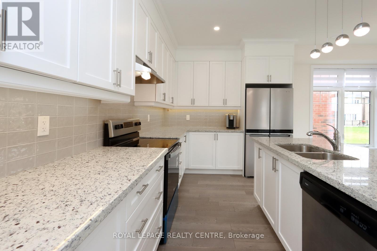 1131 Cole Street, Innisfil (Alcona), Ontario  L9S 0R3 - Photo 18 - N12210672