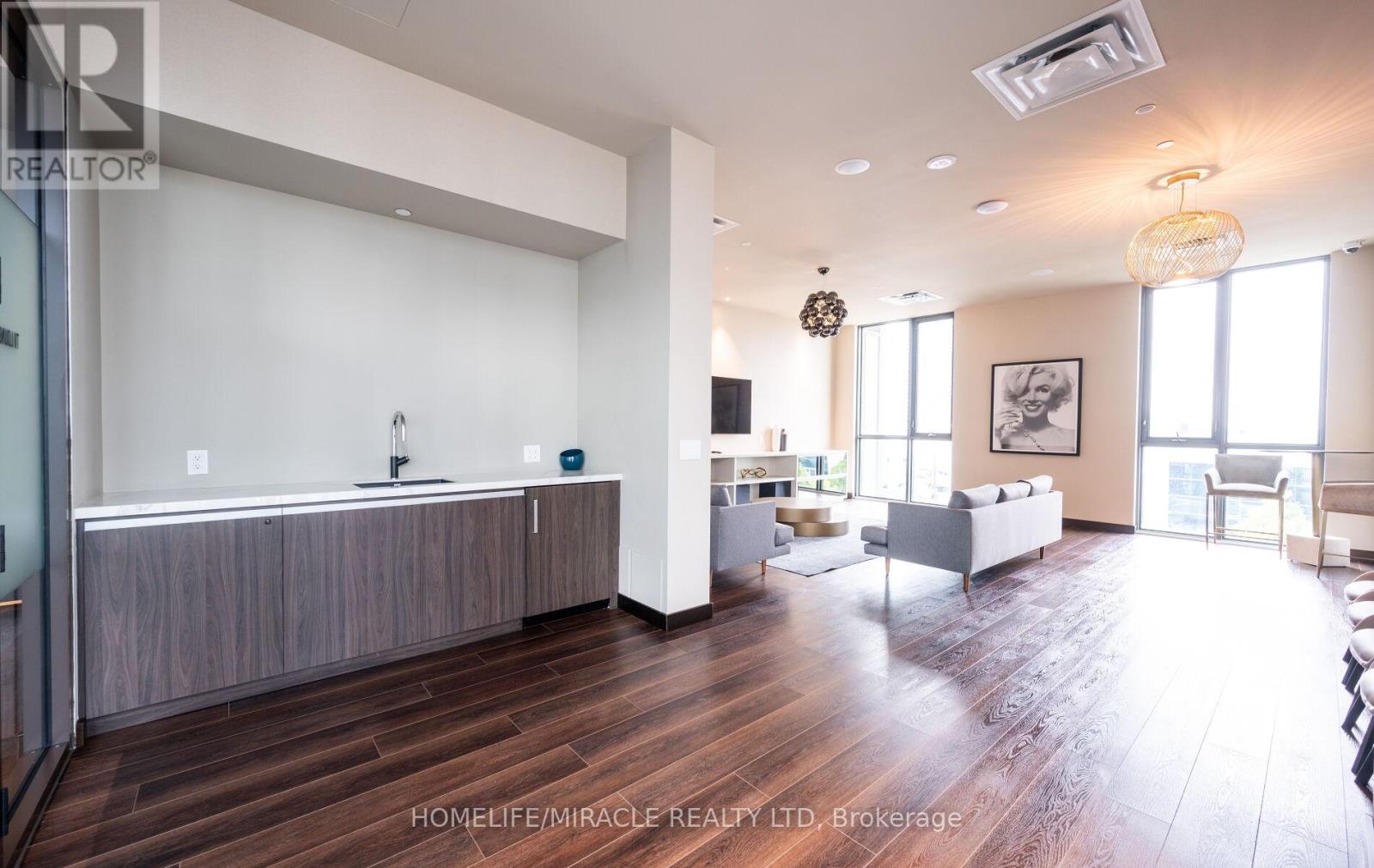 1607 - 10 Honeycrisp Crescent, Vaughan (Vaughan Corporate Centre), Ontario  L4K 0M7 - Photo 30 - N12210706