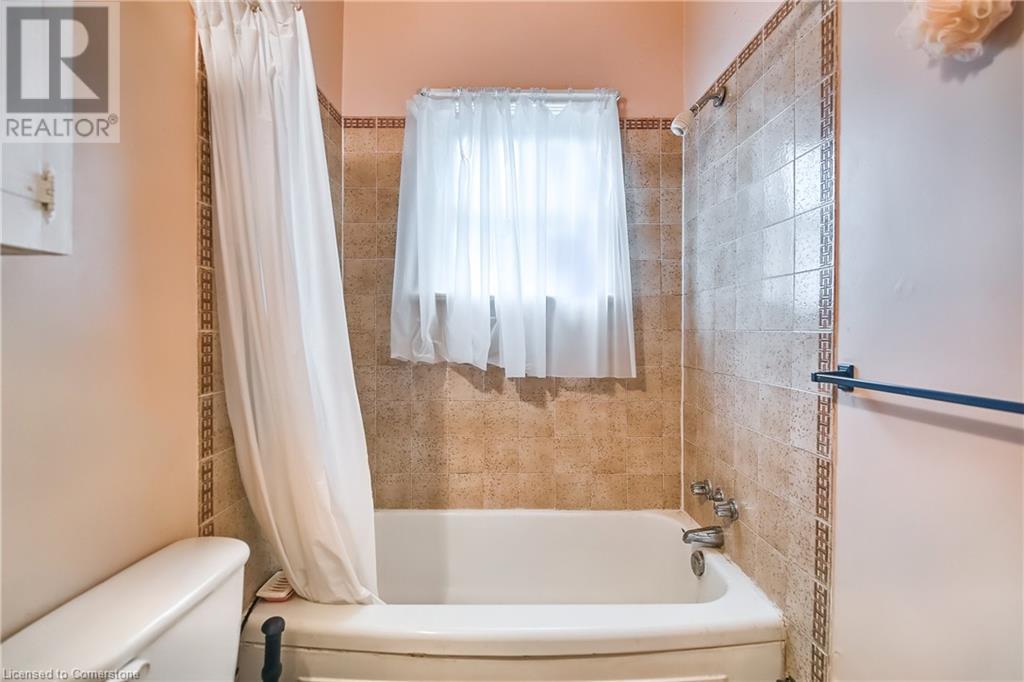 569 King Street, Welland, Ontario  L3B 3L3 - Photo 20 - 40739693