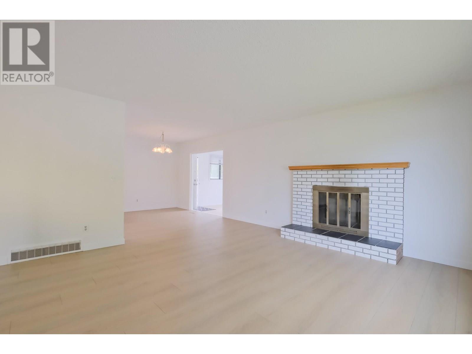 980 Hickory Road, Kelowna, British Columbia  V1X 4K7 - Photo 4 - 10351603