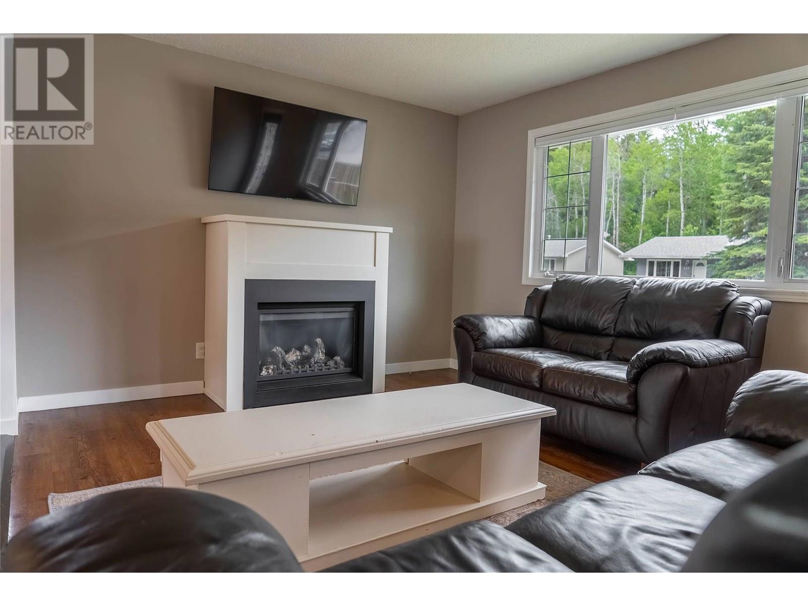 328 Pacific Yew Crescent, Sparwood, British Columbia  V0B 2G0 - Photo 17 - 10350531