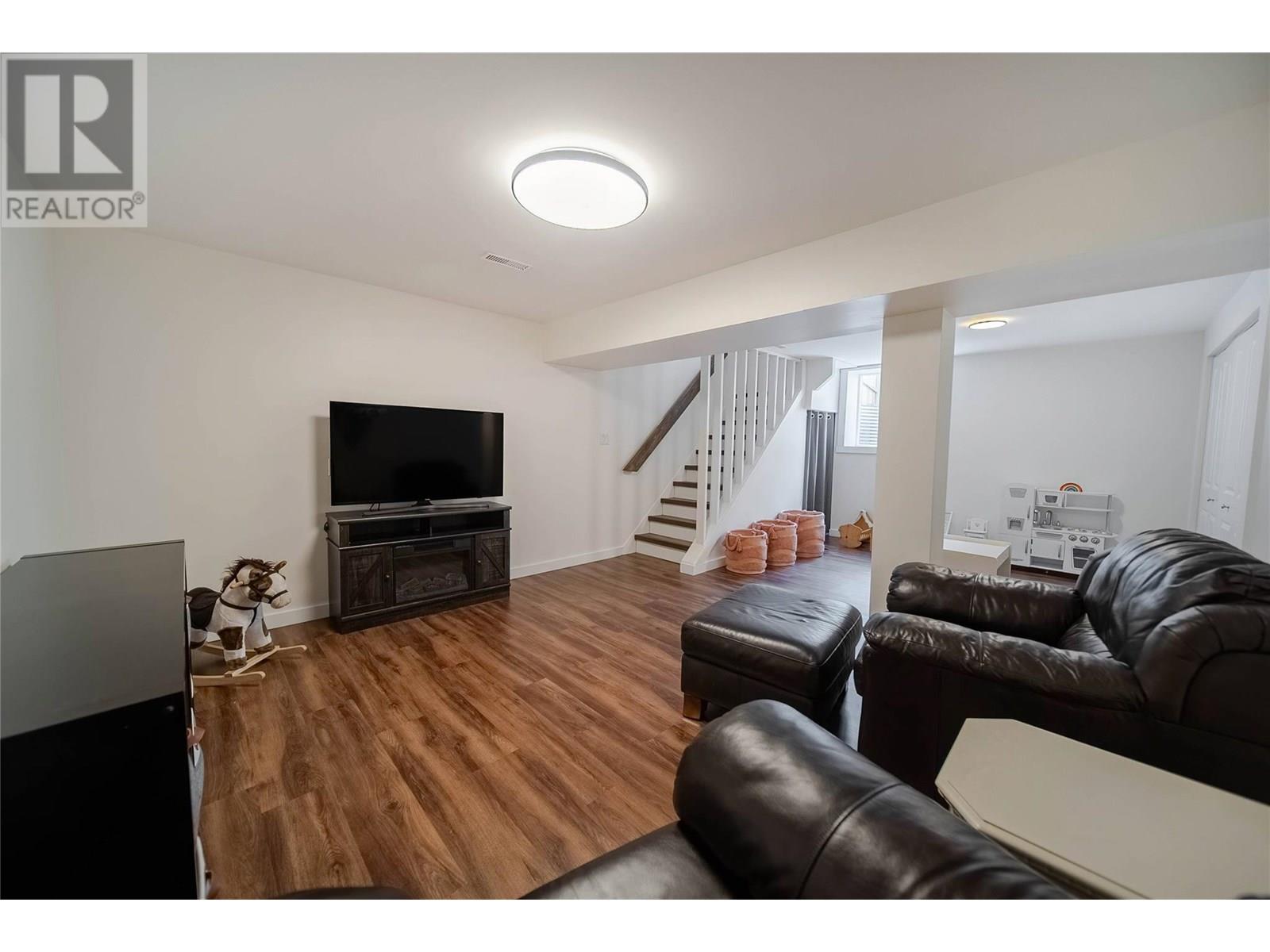 328 Pacific Yew Crescent, Sparwood, British Columbia  V0B 2G0 - Photo 33 - 10350531
