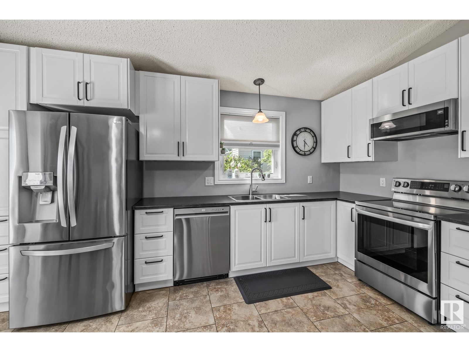 21 Dundas Pl, St. Albert, Alberta  T8N 6C9 - Photo 17 - E4441519