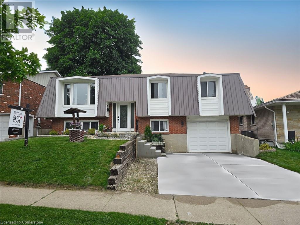 320 COUNTRY HILL Drive, kitchener, Ontario