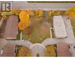 106 SUNNYLEA CRESCENT, Guelph, Ontario