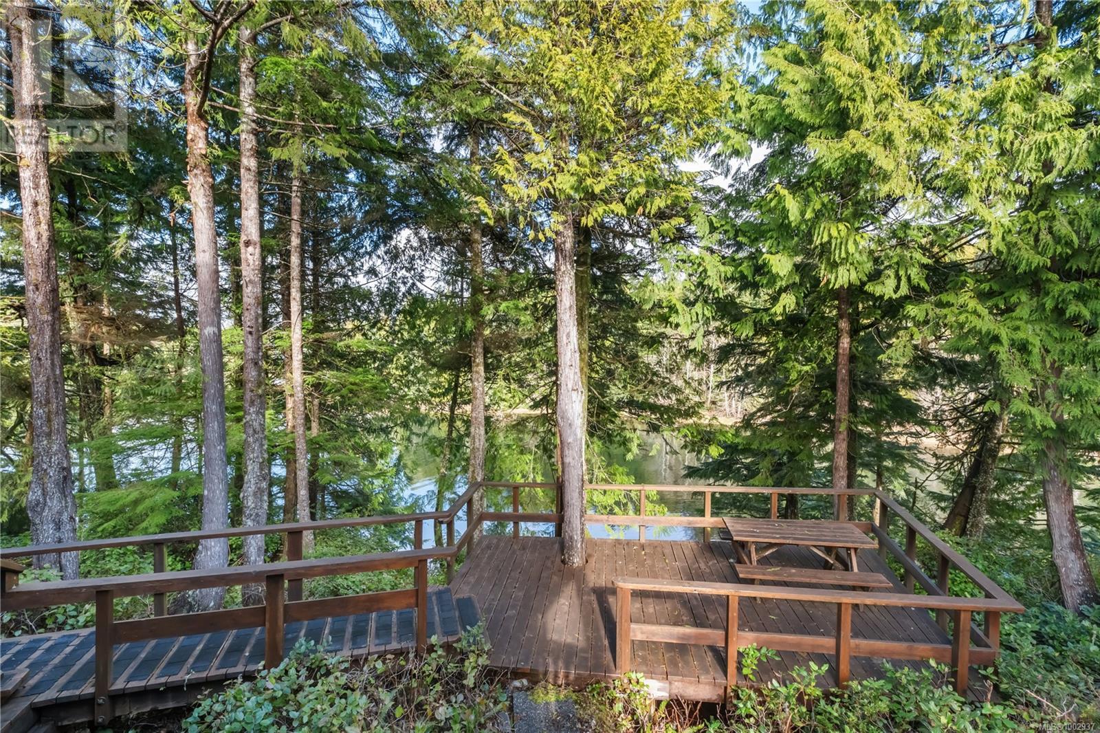 277 Boardwalk Blvd, Ucluelet, British Columbia  V0R 3A0 - Photo 19 - 1002937
