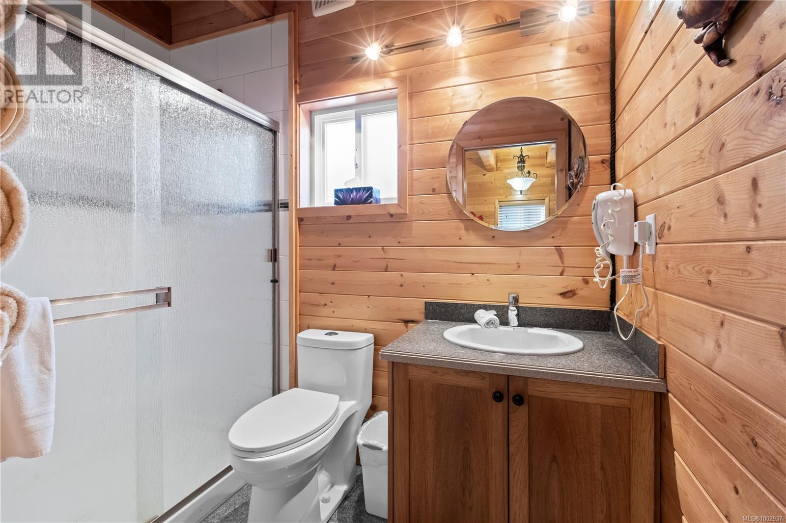 277 Boardwalk Blvd, Ucluelet, British Columbia  V0R 3A0 - Photo 33 - 1002937