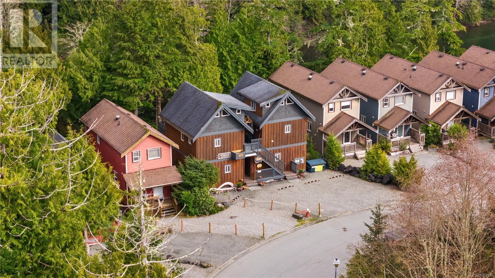277 Boardwalk Blvd, Ucluelet, British Columbia  V0R 3A0 - Photo 50 - 1002937