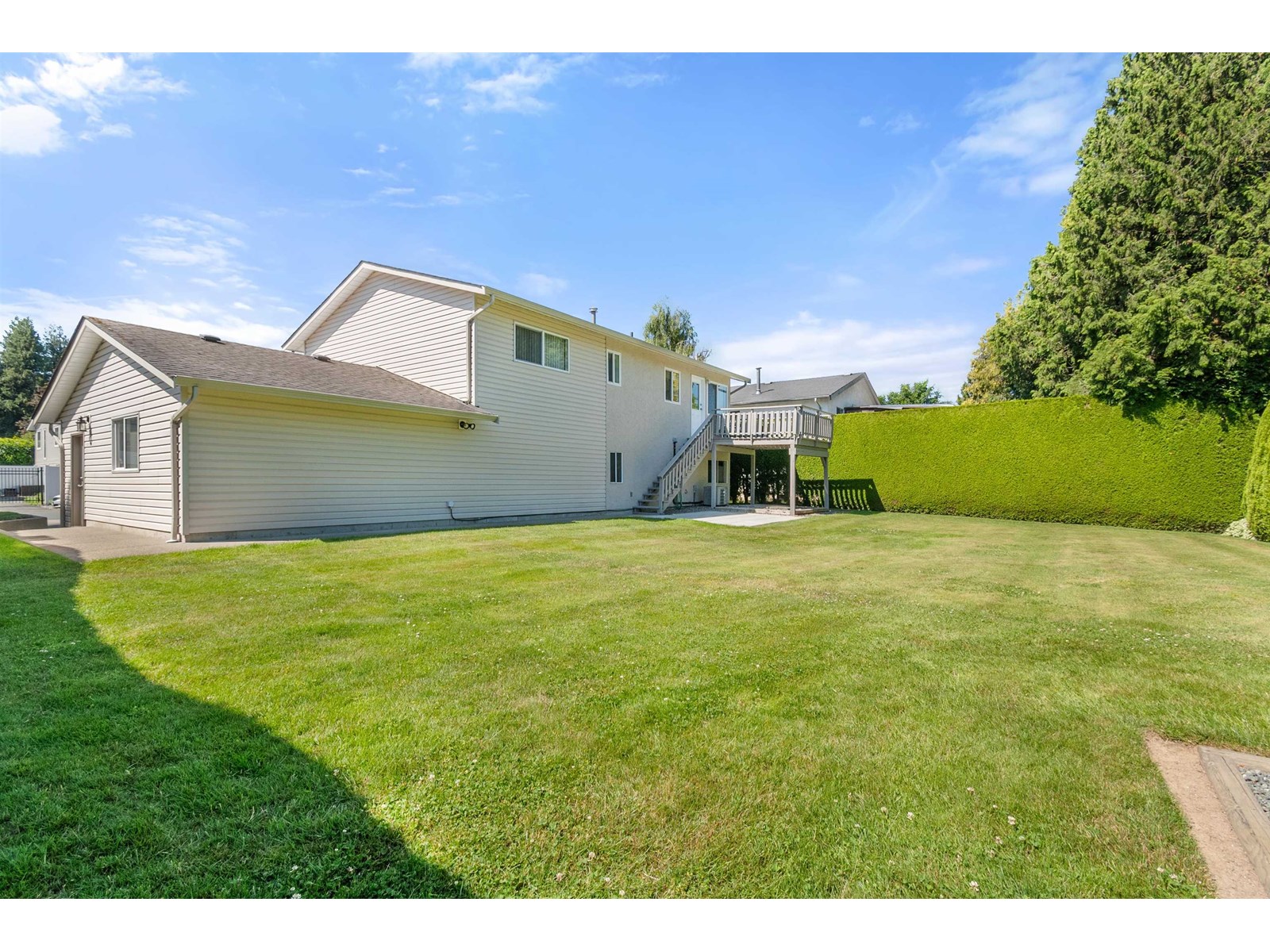 45181 Redwood Avenue, Sardis South, Chilliwack, British Columbia  V2R 1W2 - Photo 6 - R3013512