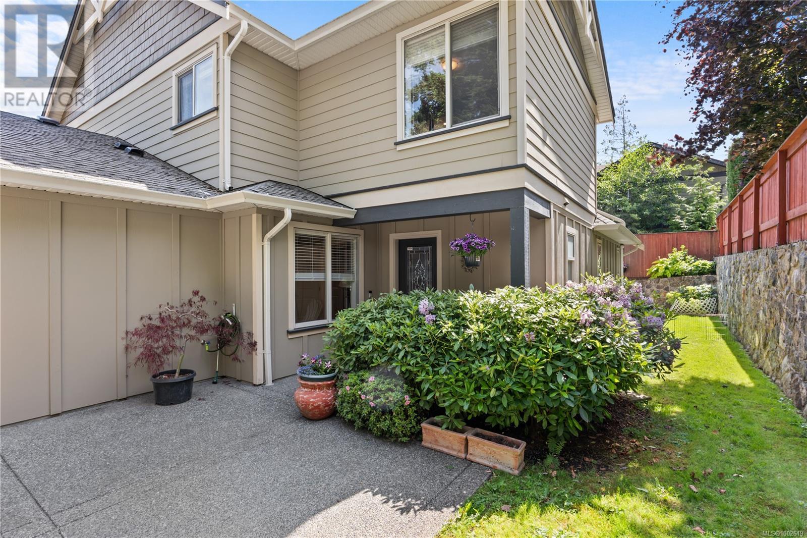 3233 Ernhill Pl, Langford, British Columbia