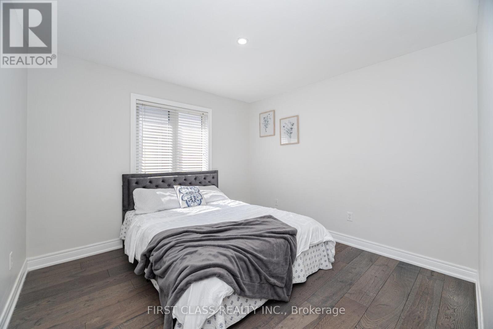 74 Long Meadow Drive, Brampton (Bram East), Ontario  L6P 2A1 - Photo 28 - W12210663