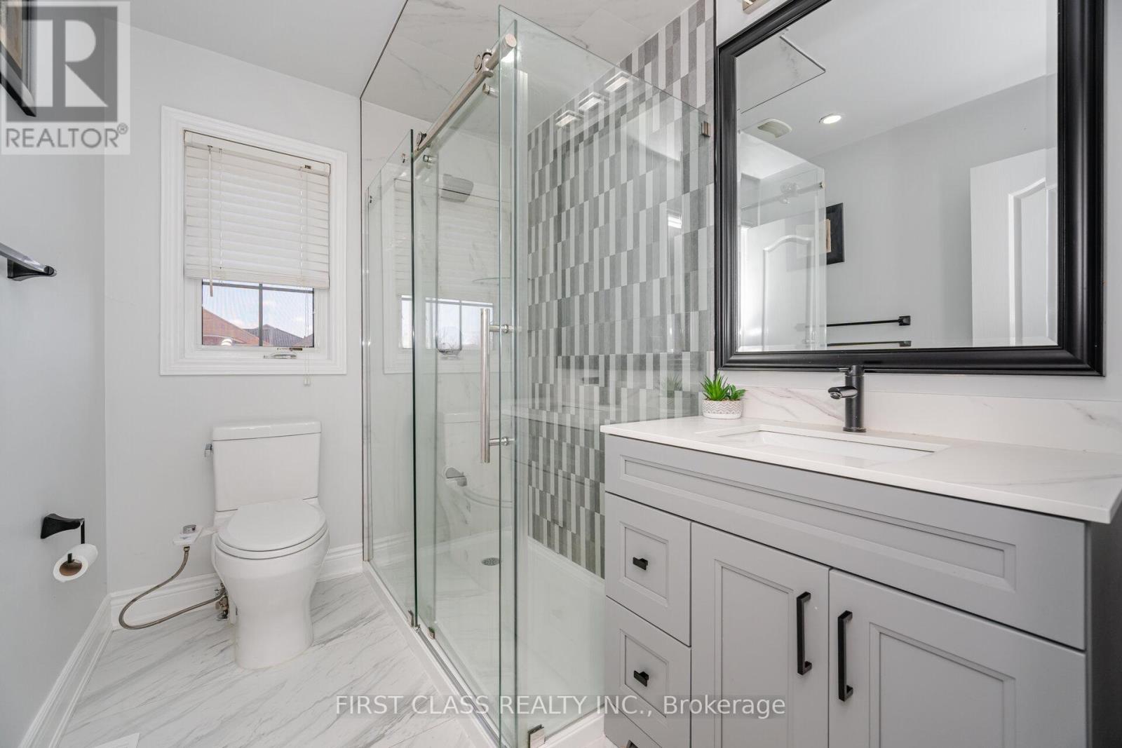 74 Long Meadow Drive, Brampton (Bram East), Ontario  L6P 2A1 - Photo 30 - W12210663