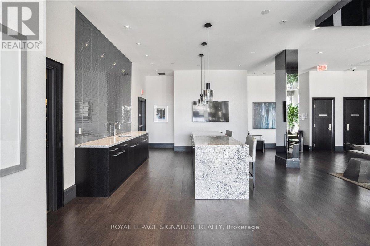 412 - 55 Speers Road, Oakville, Ontario  L6K 0H9 - Photo 39 - W12210694