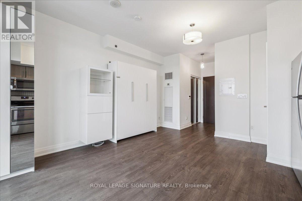 412 - 55 Speers Road, Oakville, Ontario  L6K 0H9 - Photo 9 - W12210694