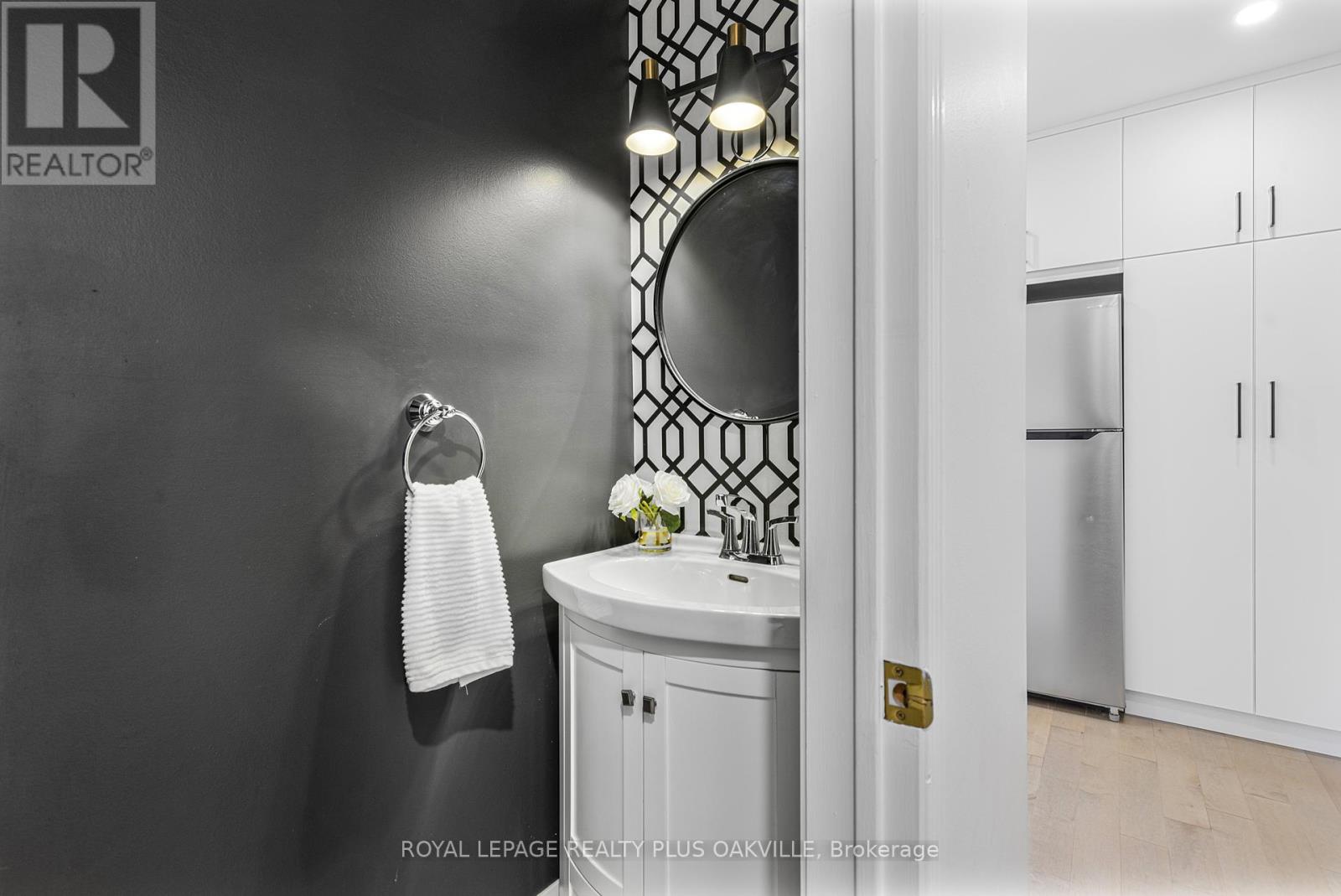 34 - 2272 Mowat Avenue, Oakville (Ro River Oaks), Ontario  L6H 5L8 - Photo 15 - W12210704