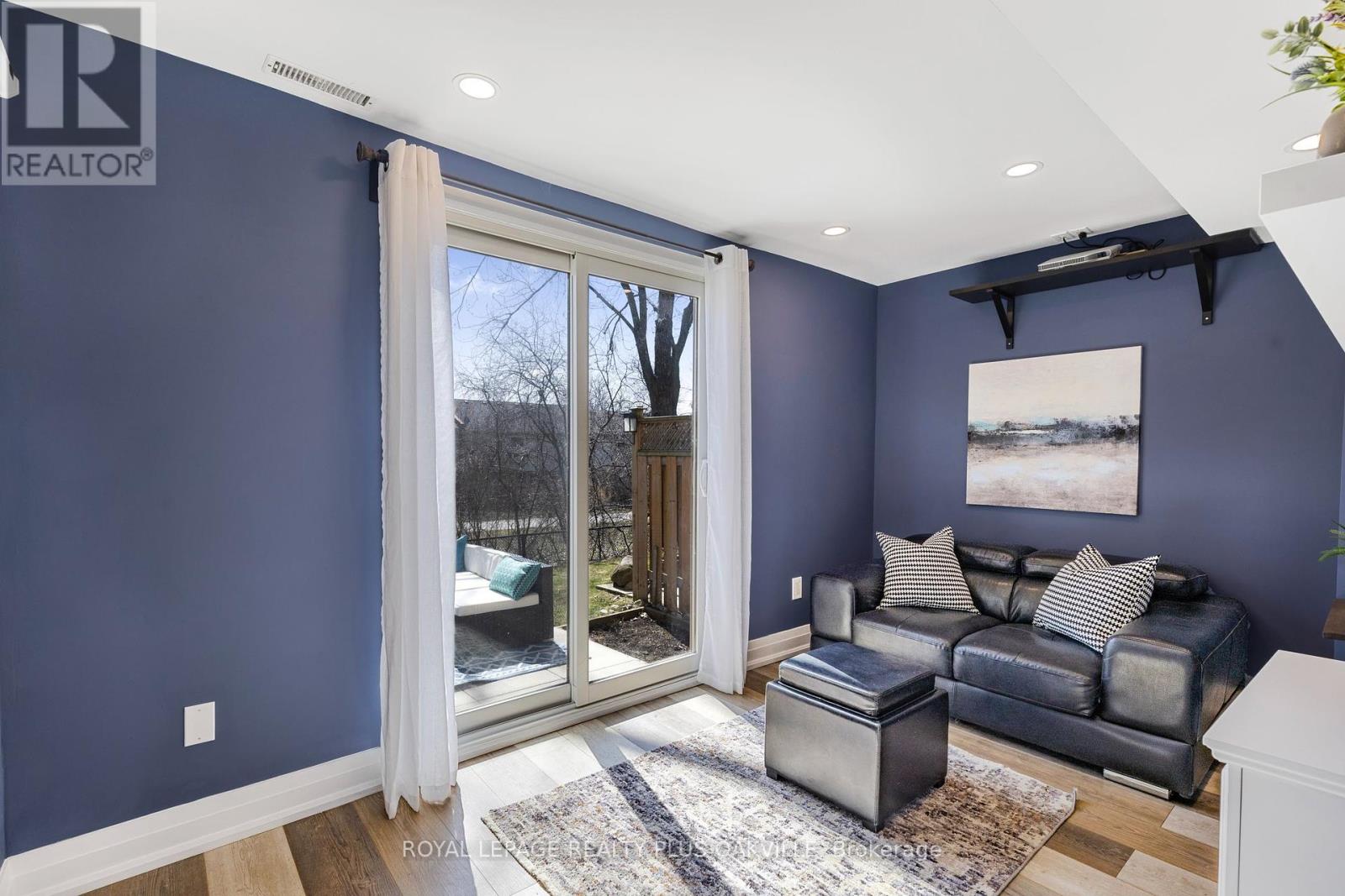 34 - 2272 Mowat Avenue, Oakville (Ro River Oaks), Ontario  L6H 5L8 - Photo 26 - W12210704