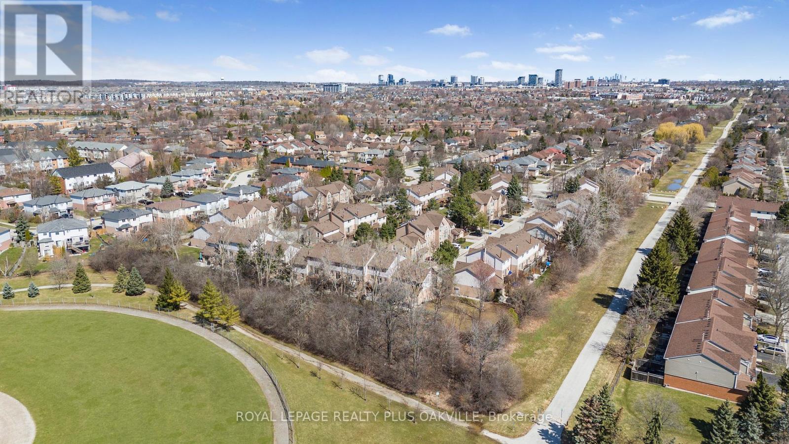 34 - 2272 Mowat Avenue, Oakville (Ro River Oaks), Ontario  L6H 5L8 - Photo 31 - W12210704