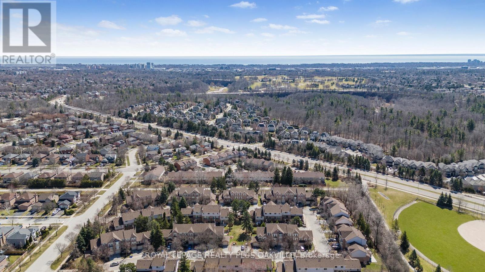 34 - 2272 Mowat Avenue, Oakville (Ro River Oaks), Ontario  L6H 5L8 - Photo 32 - W12210704