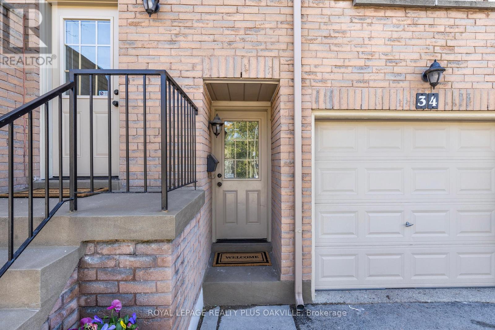 34 - 2272 Mowat Avenue, Oakville (Ro River Oaks), Ontario  L6H 5L8 - Photo 6 - W12210704