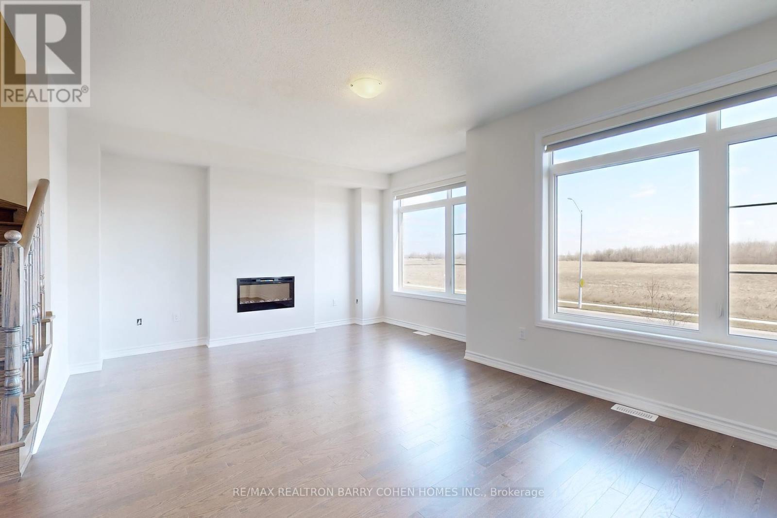 12218 Mclaughlin Road, Caledon, Ontario  L7C 4K8 - Photo 2 - W12210705