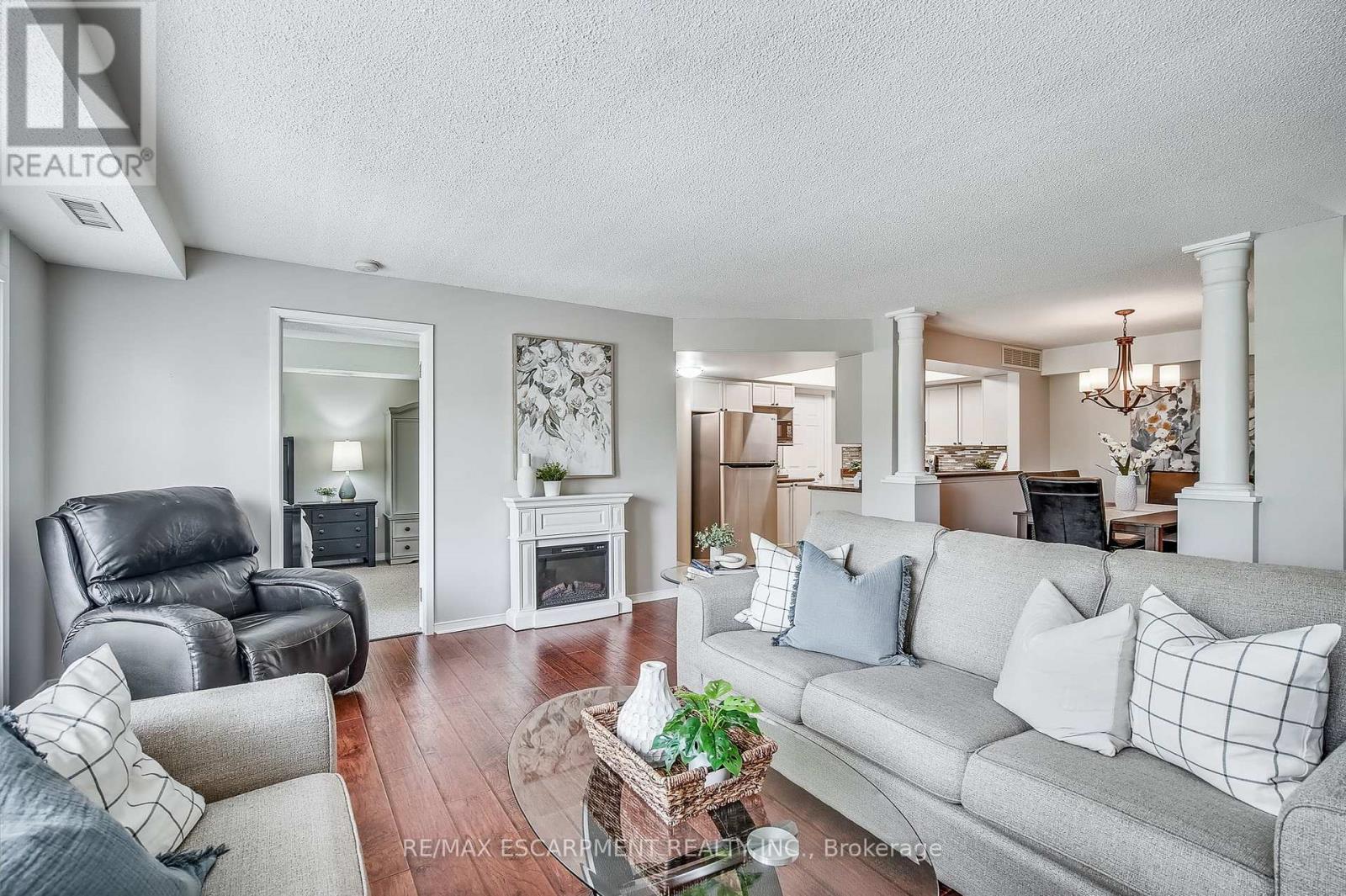 A405 - 216 Plains Road W, Burlington (Bayview), Ontario  L7T 2C3 - Photo 12 - W12210713