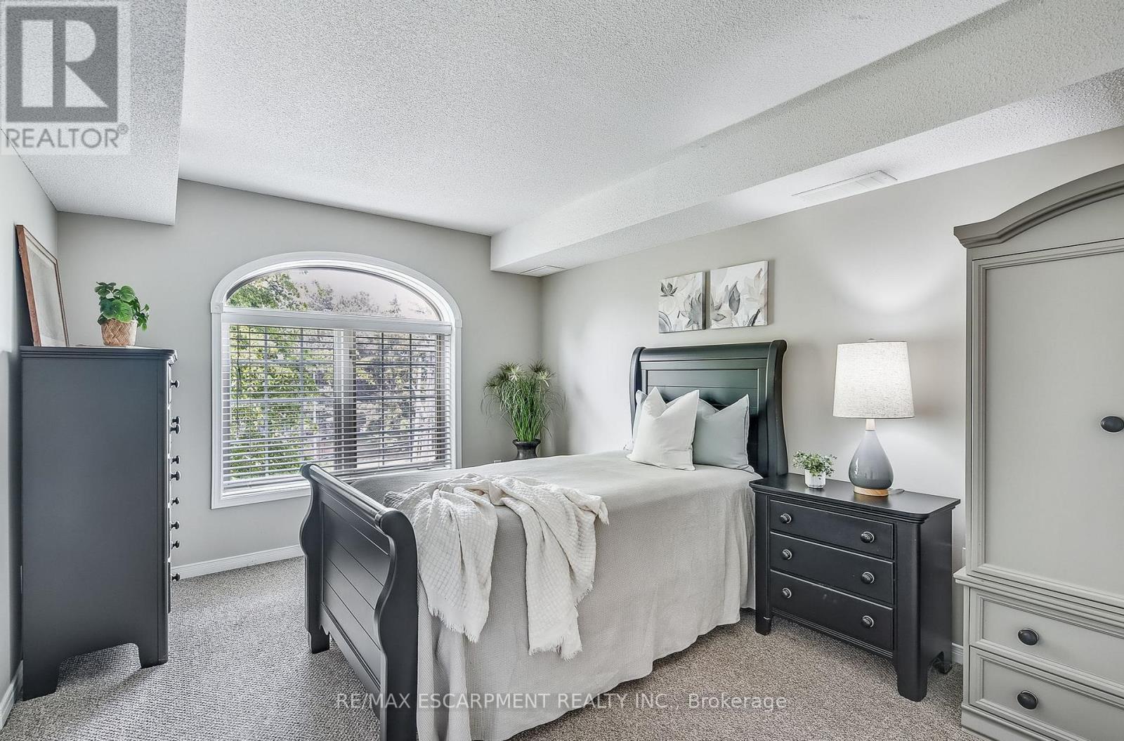 A405 - 216 Plains Road W, Burlington (Bayview), Ontario  L7T 2C3 - Photo 26 - W12210713