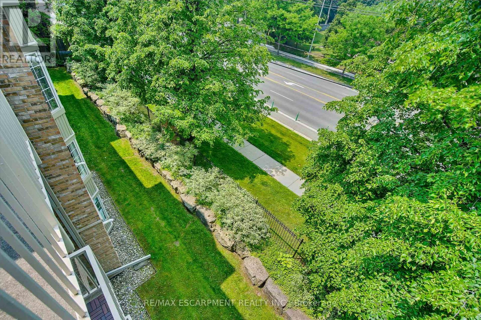A405 - 216 Plains Road W, Burlington (Bayview), Ontario  L7T 2C3 - Photo 34 - W12210713