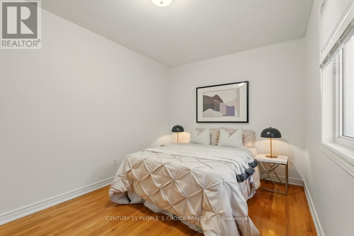 67 Gallucci Crescent, Brampton, Ontario  L6P 1R6 - Photo 24 - W12210744