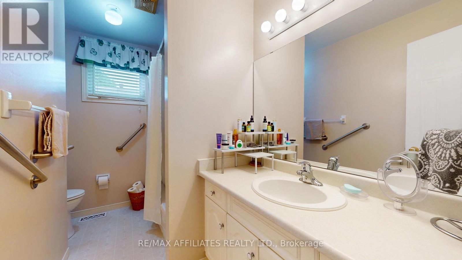 57 Cambridge Crescent, Brockville, Ontario  K6V 6L7 - Photo 17 - X12210801
