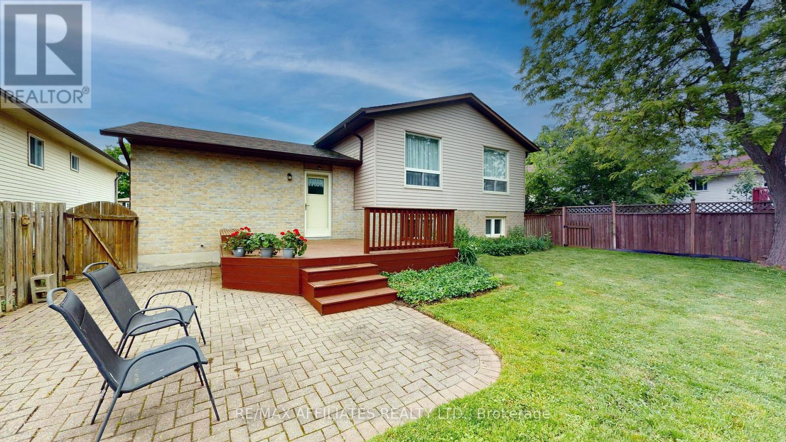 57 Cambridge Crescent, Brockville, Ontario  K6V 6L7 - Photo 29 - X12210801