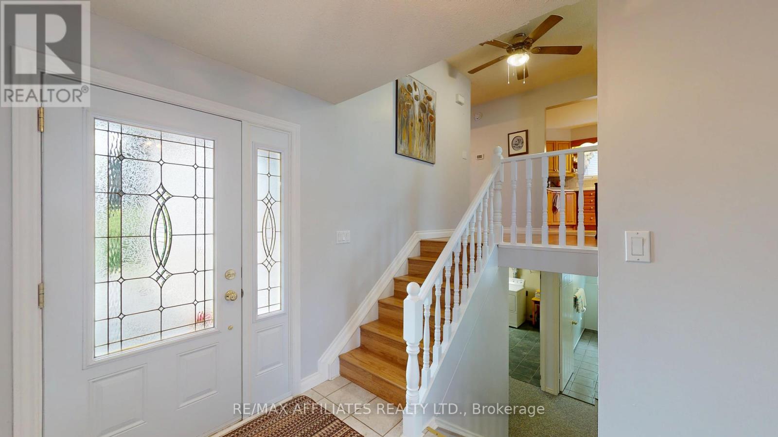57 Cambridge Crescent, Brockville, Ontario  K6V 6L7 - Photo 3 - X12210801