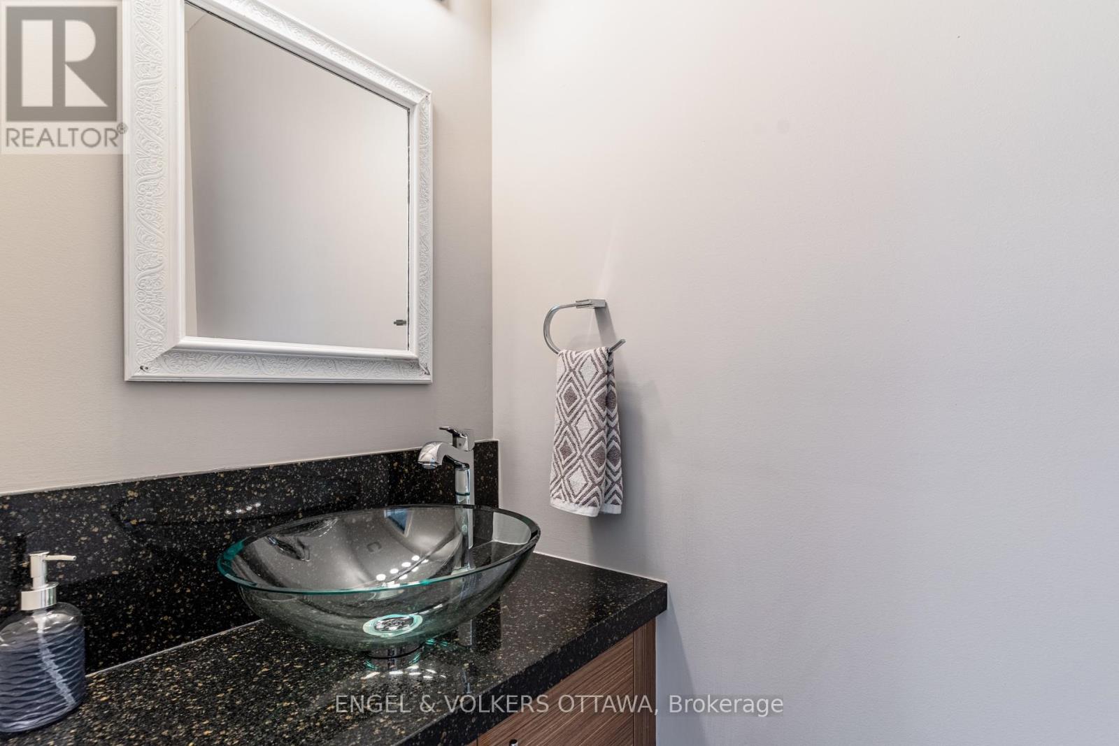 82 Pretoria Avenue, Ottawa, Ontario  K1S 1W9 - Photo 24 - X12210851