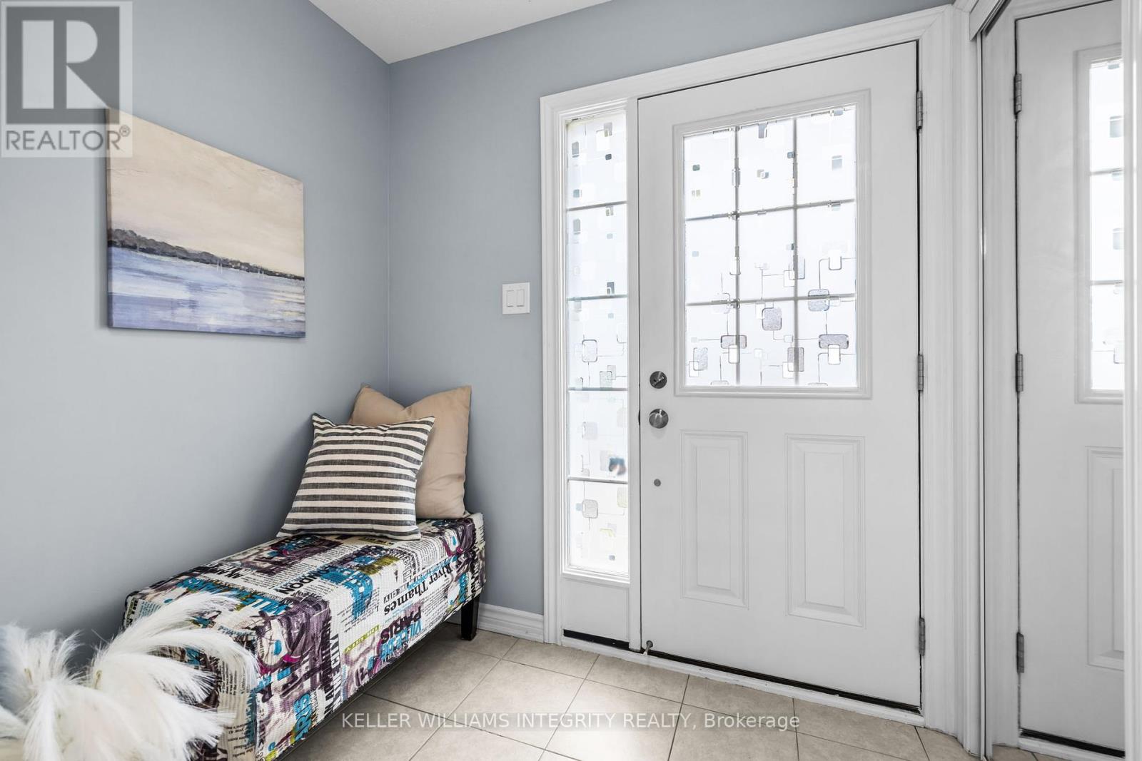 321 Sweetfern Crescent, Ottawa, Ontario  K4A 1A5 - Photo 3 - X12210864