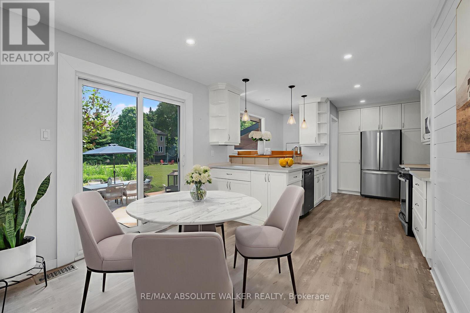 21 Trillium Crescent, Russell, Ontario  K4R 1B1 - Photo 15 - X12210902