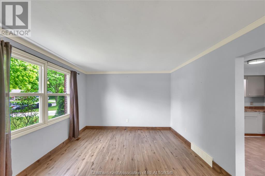 Property at 112 Berry STREET image 5