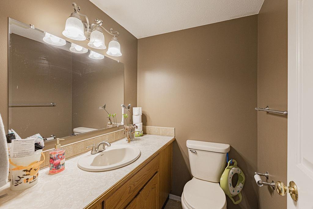 3373 196a Street, Langley, British Columbia  V3A 7X1 - Photo 3 - R3013814