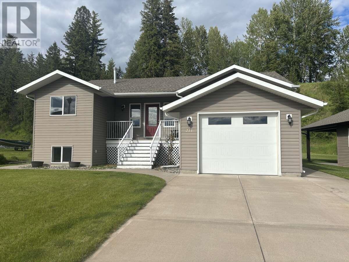 211 Nickel Ridge Avenue, Quesnel, British Columbia  V2J 6P6 - Photo 2 - R3013809