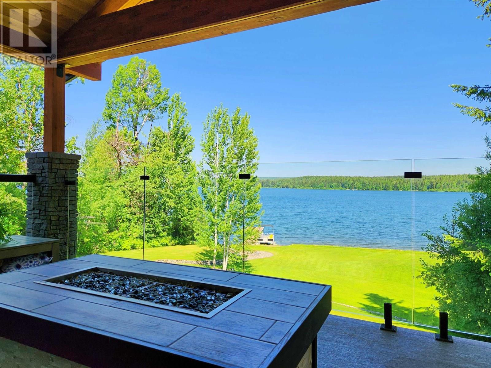 4864 TEN MILE LAKE ROAD, Quesnel, British Columbia