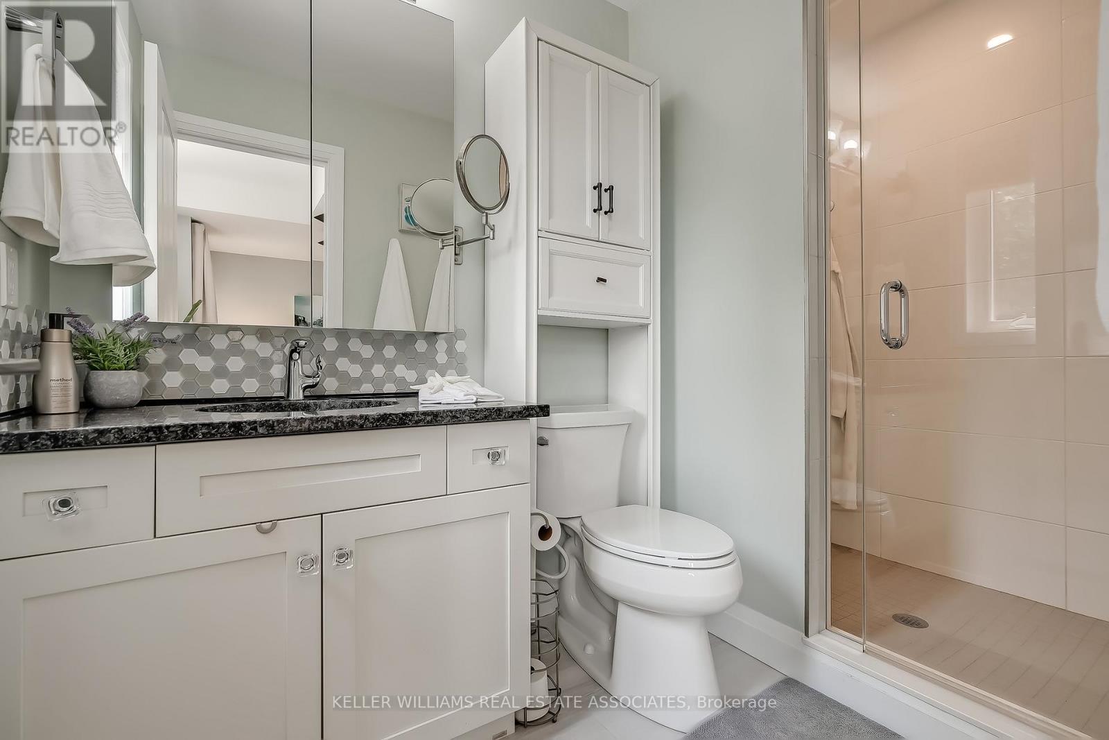 20 Menzie Avenue, Guelph (St. Patrick's Ward), Ontario  N1E 5X9 - Photo 26 - X12210657