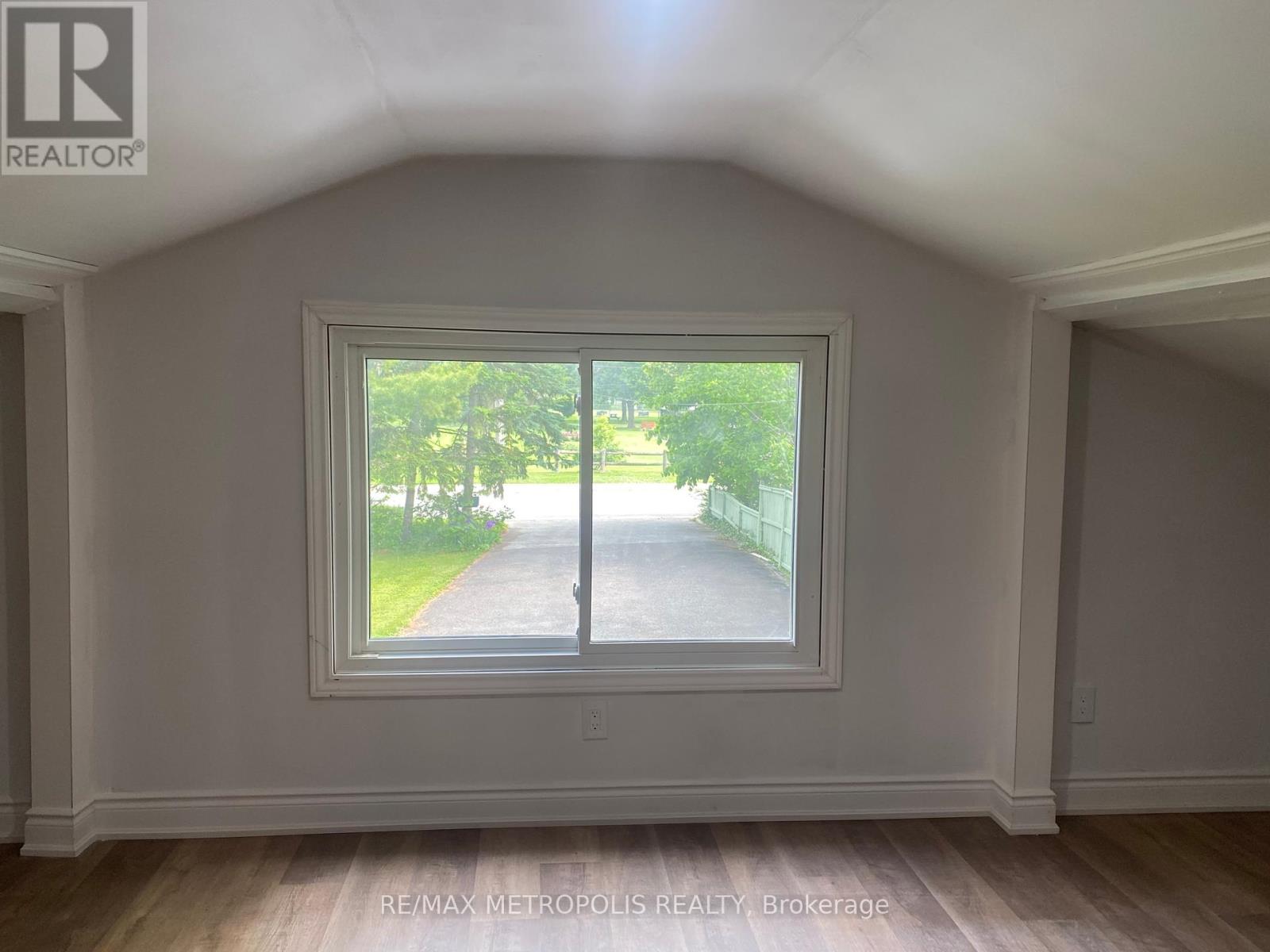 105 Fitch Street, Welland, Ontario  L3C 4V3 - Photo 16 - X12210722