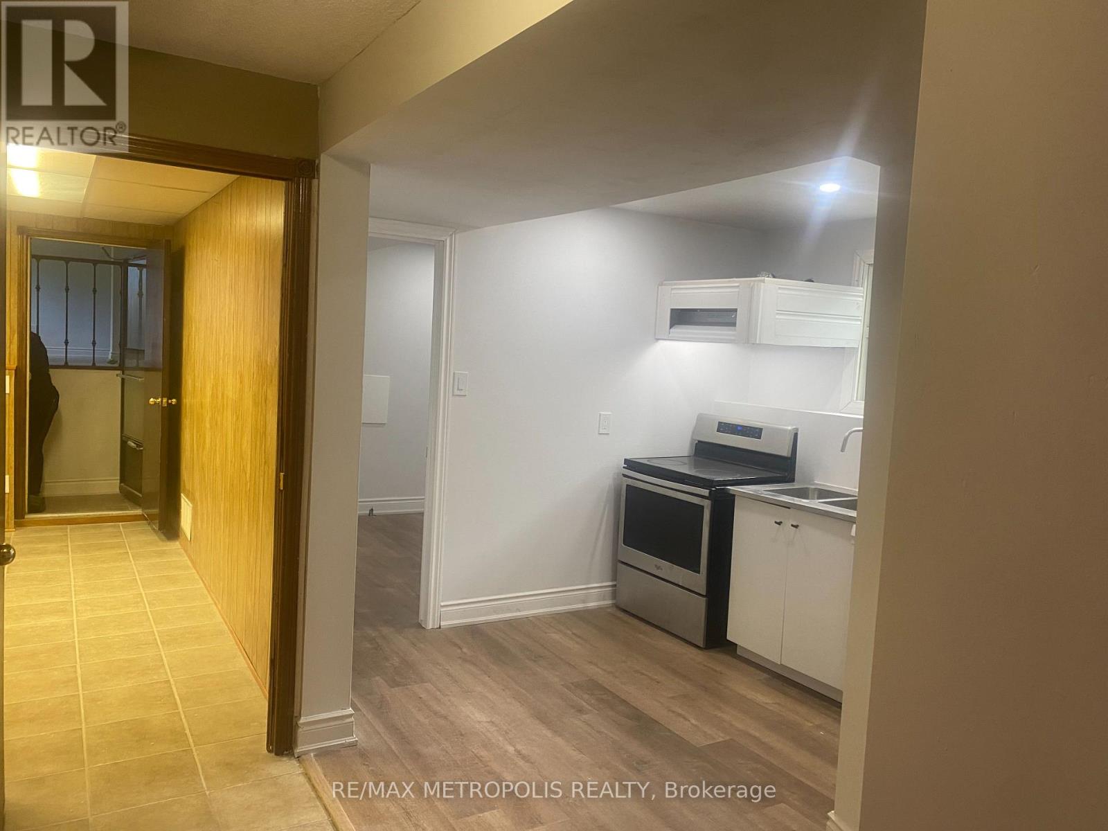 105 Fitch Street, Welland, Ontario  L3C 4V3 - Photo 24 - X12210722